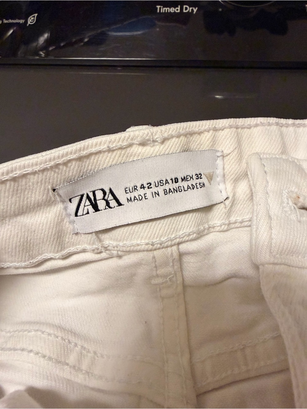 Zara White Frayed Hem Denim Shorts